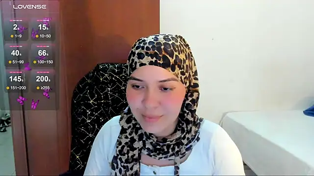 Snapshot of MatchedEyebrow chatting on 07/14/26, 08:15 MatchedEyebrow online show from 07/14/26, 08:15