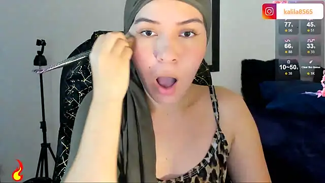 MatchedEyebrow online show from 03/19/26, 08:31