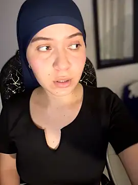 MatchedEyebrow online show from 03/23/26, 08:41