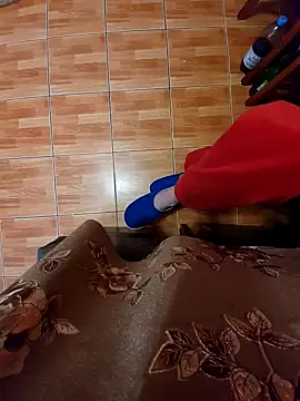 feet toes online show from 02/16/26, 05:50