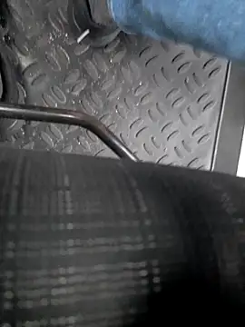 feet toes online show from 10/07/25, 03:02