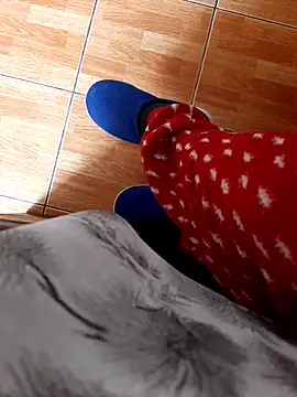 feet toes online show from 04/14/26, 05:34