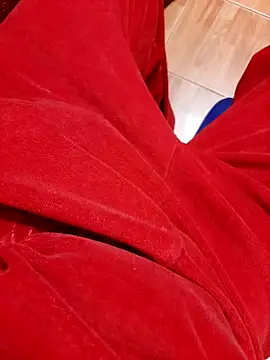 feet toes online show from 10/17/25, 04:27