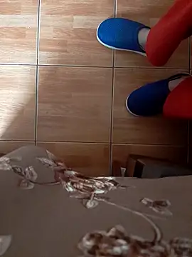 feet toes online show from 11/07/25, 07:13