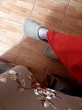 feet toes online show from 11/20/25, 06:58