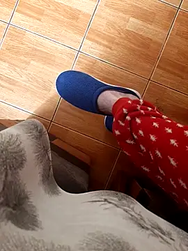 feet toes online show from 04/29/26, 05:55