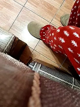 feet toes online show from 02/27/25, 05:29