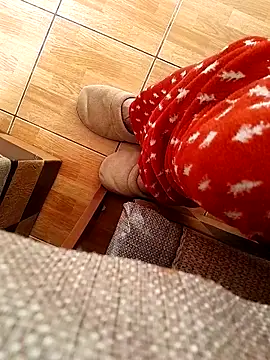 feet toes online show from 03/05/25, 05:29