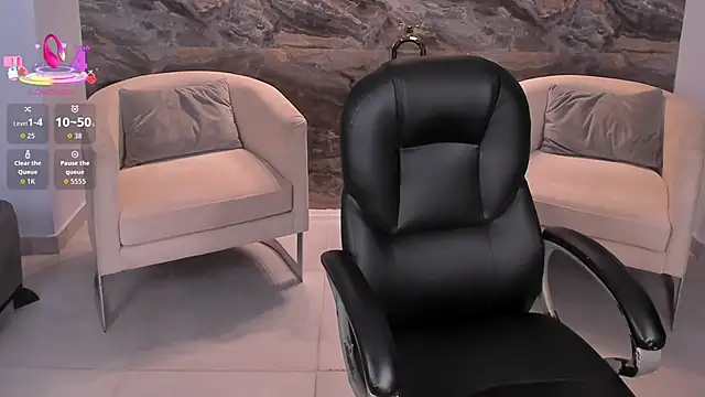 MadelineFox online show from 04/15/26, 08:42