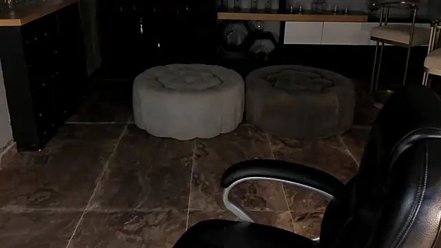 Snapshot of MadelineFox chatting on 02/19/26, 08:11 MadelineFox online show from 02/19/26, 08:11