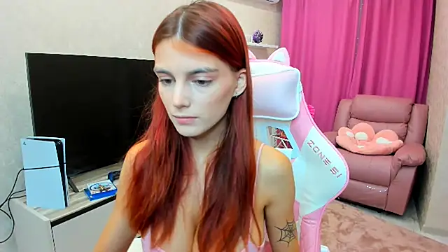 RedLipse online show from 09/12/25, 02:23