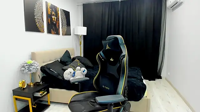 RedLipse online show from 03/23/26, 02:22