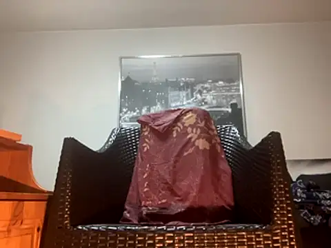 Snapshot of Tyyson03 chatting on 11/08/25, 12:25 Tyyson03 online show from 11/08/25, 12:25