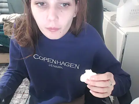 Laco-cO online show from 12/21/25, 03:25