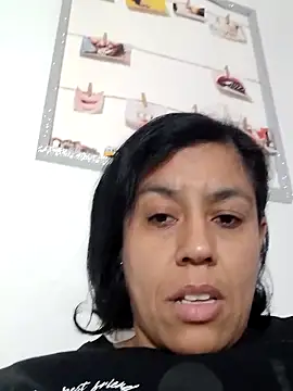 Molly newman6 online show from 11/07/25, 04:44