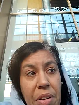 Molly newman6 online show from 11/26/25, 04:18