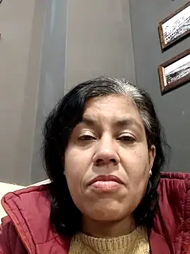 Molly newman6 online show from 12/15/25, 01:06