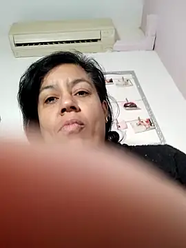 Molly newman6 online show from 11/05/25, 05:32