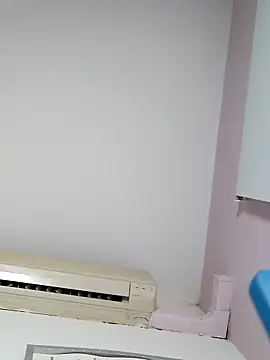 Molly newman6 online show from 11/15/25, 05:17