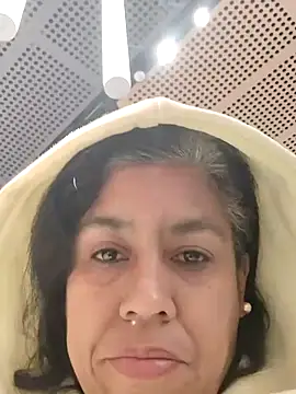 Molly newman6 online show from 12/16/25, 12:20