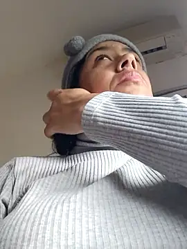 Molly newman6 online show from 01/10/26, 12:22