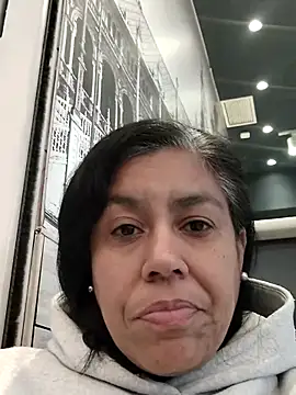 Molly newman6 online show from 12/02/25, 04:41