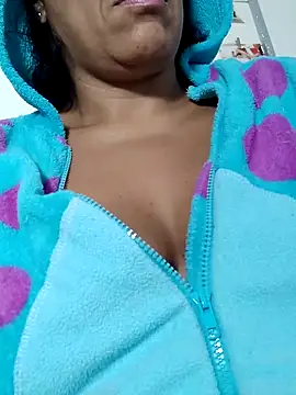 Molly newman6 online show from 11/06/25, 05:44