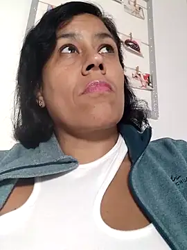 Molly newman6 online show from 11/03/25, 05:27