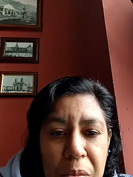 Molly newman6 online show from 12/19/25, 12:40