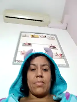 Molly newman6 online show from 11/05/25, 05:38