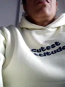 Molly newman6 online show from 03/21/26, 11:47