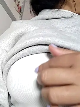 Molly newman6 online show from 03/22/25, 05:39