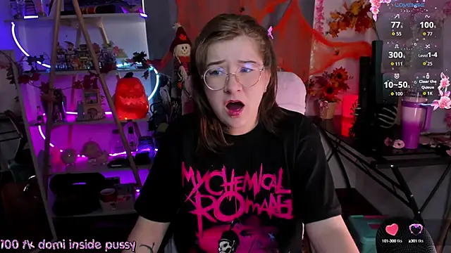 Snapshot of HunnyyLove chatting on 10/12/25, 03:24 HunnyyLove online show from 10/12/25, 03:24