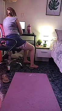 HunnyyLove online show from 02/09/26, 02:59