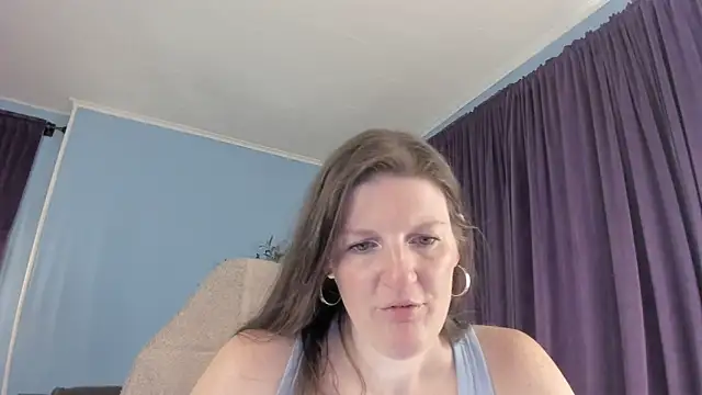 Snapshot of Kelly_Carolina chatting on 06/05/26, 11:49 Kelly Carolina online show from 06/05/26, 11:49