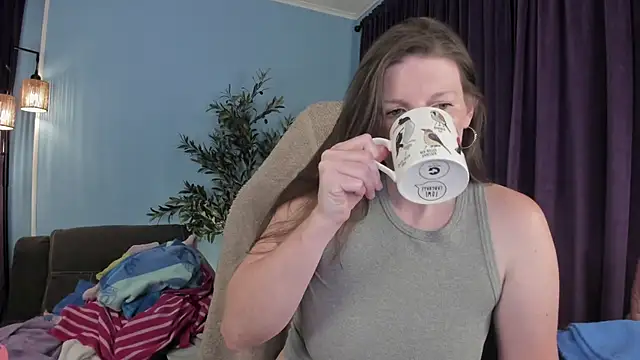 Kelly Carolina online show from 04/22/26, 11:39