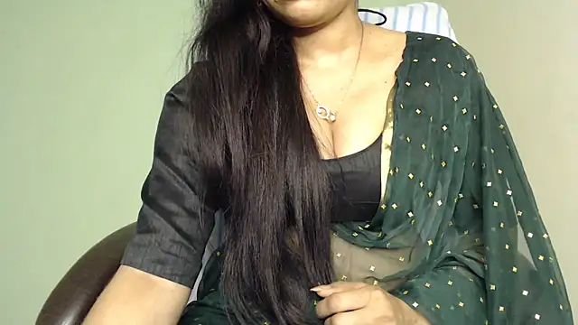 Snapshot of swt_shadow chatting on 02/22/25, 04:30 swt shadow online show from 02/22/25, 04:30