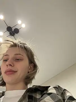 Camilla Railian online show from 04/07/26, 05:04