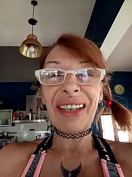 FrozenWaffle online show from 02/16/26, 03:32