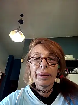 FrozenWaffle online show from 04/10/26, 04:47