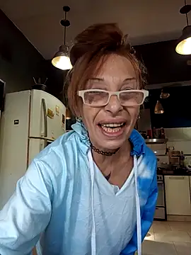 Snapshot of FrozenWaffle chatting on 05/03/26, 02:31 FrozenWaffle online show from 05/03/26, 02:31