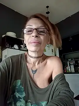 FrozenWaffle online show from 04/07/26, 04:20