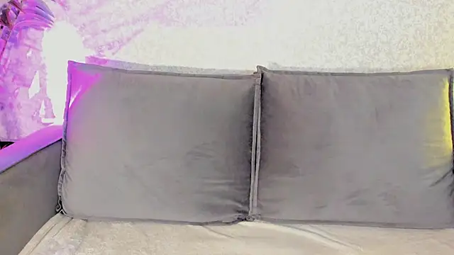 ReinaKousaka online show from 02/11/26, 03:12