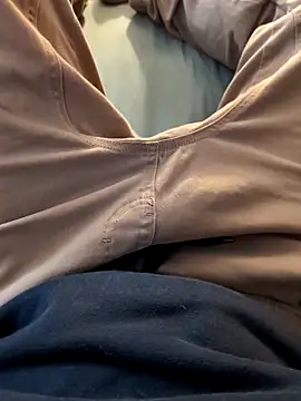 MrandMrsHaze online show from 12/17/25, 03:50