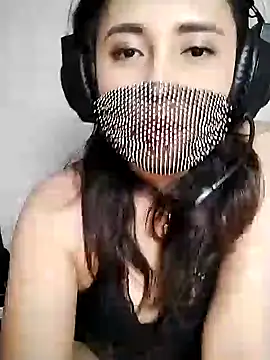  Shimmerlyn  online show from 02/05/25, 02:37