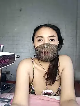 Snapshot of _Shimmerlyn_ chatting on 02/07/26, 06:32 Shimmerlyn online show from 02/07/26, 06:32