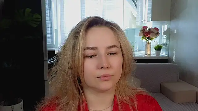 Mira Mermayd online show from 04/11/26, 01:13