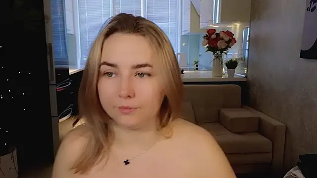 Mira Mermayd online show from 03/27/26, 01:25