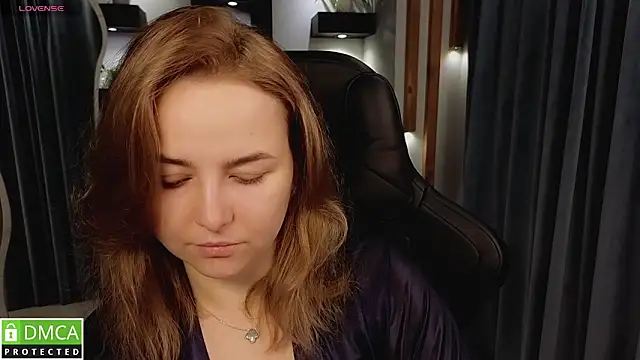 Mira Mermayd online show from 11/22/25, 01:15