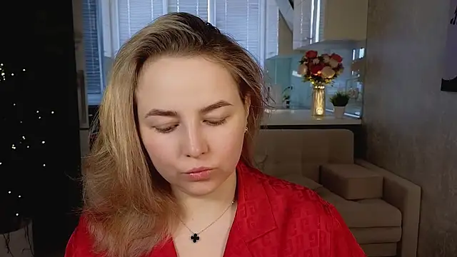 Mira Mermayd online show from 04/10/26, 01:01